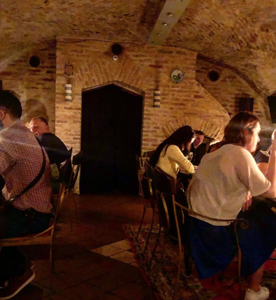 Čagino restoranas (vakarienė tamsoje) Eat Out Vilnius